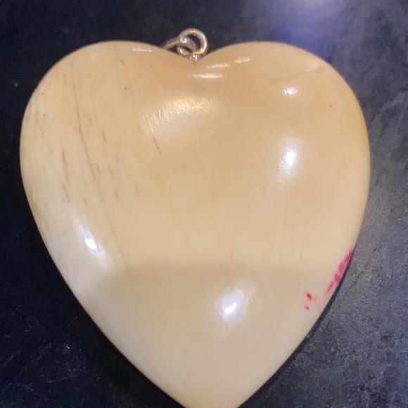 Ivory Heart w Butterfly Enamel Diamond 14k Pendant - Picture 7 of 11